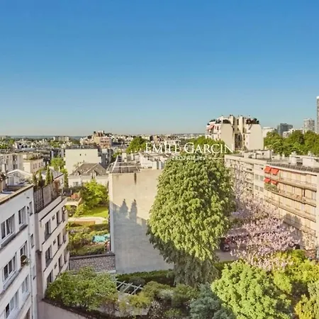 Pont De Apartment
