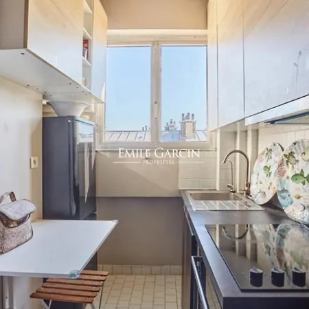 Pont De Apartment Neuilly-sur-Seine